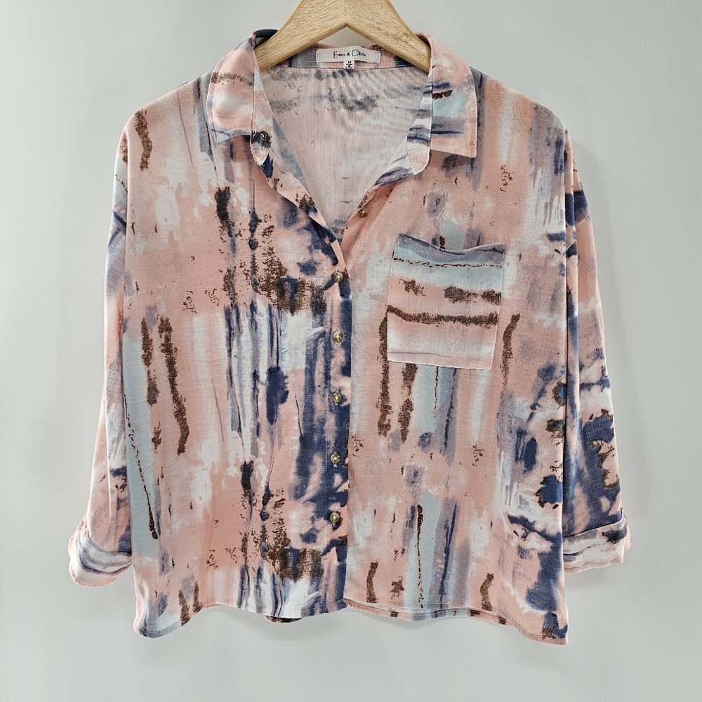 Eden & Olivia Rose Smoke Tie Dye Relaxed Fit 3/4 Sleeve Button Up Size Medium
